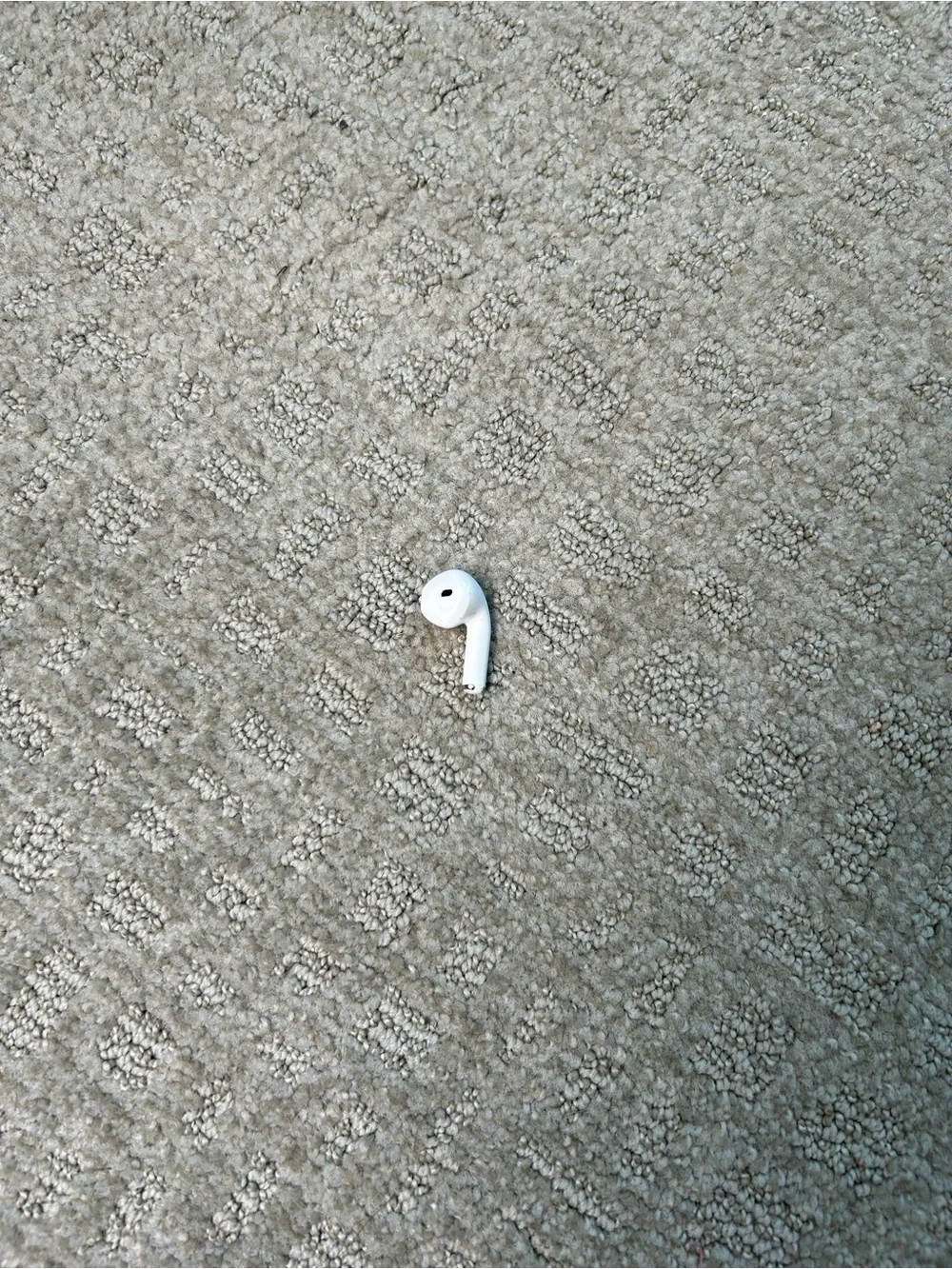 New Apple Airpods 3rd Generation RIGHT SIDE ONLY for Replacement - A2565